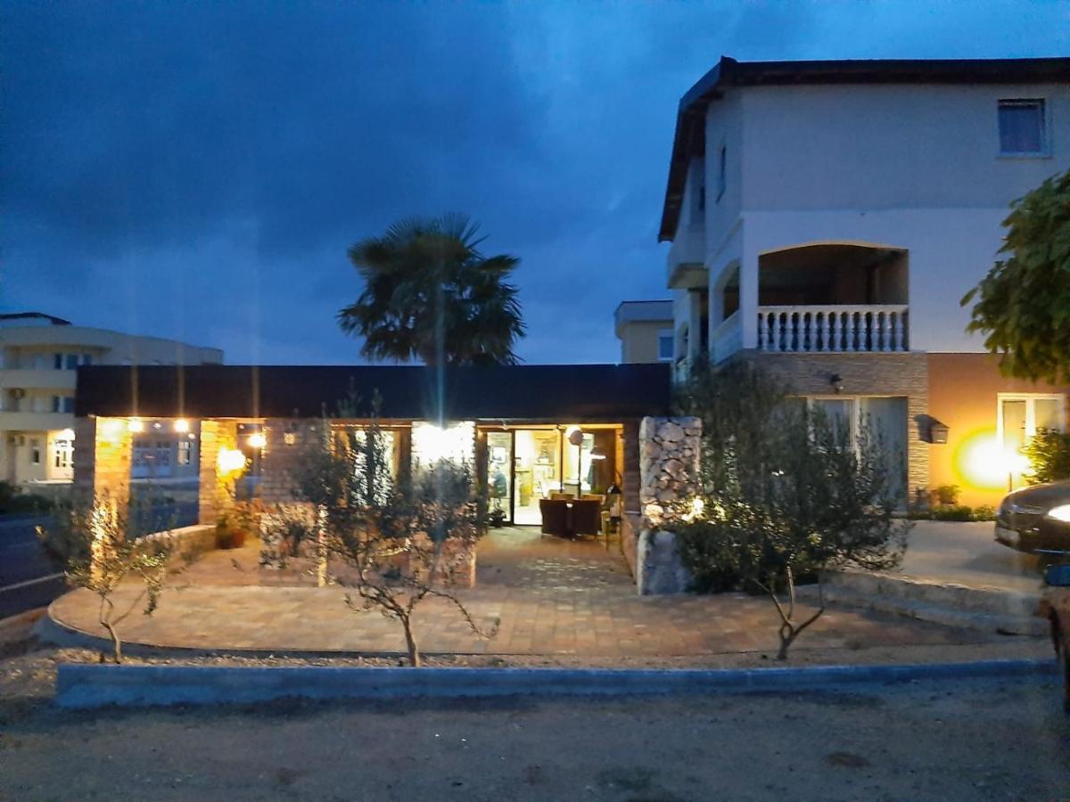 Apartments Kruno เมจูโกเรีย ภายนอก รูปภาพ